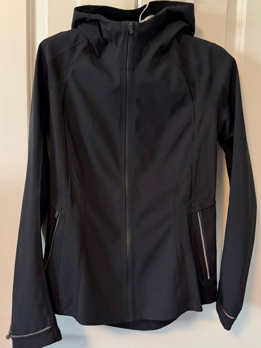 Lululemon Cross Chill Jacket - Sz 6